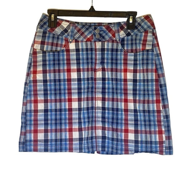 Lee Pants - LEE Natural Fit women's size 6 blue white red plaid check cotton skort pockets